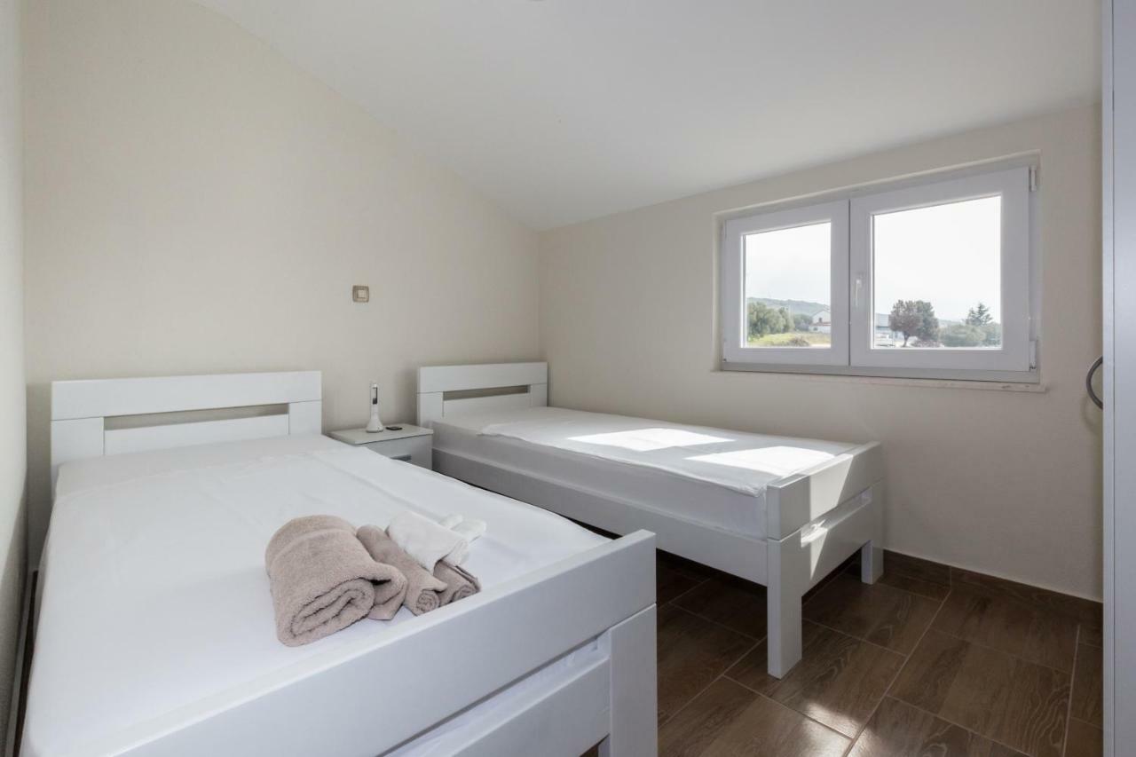 Memories Apartments Свети Петър Екстериор снимка