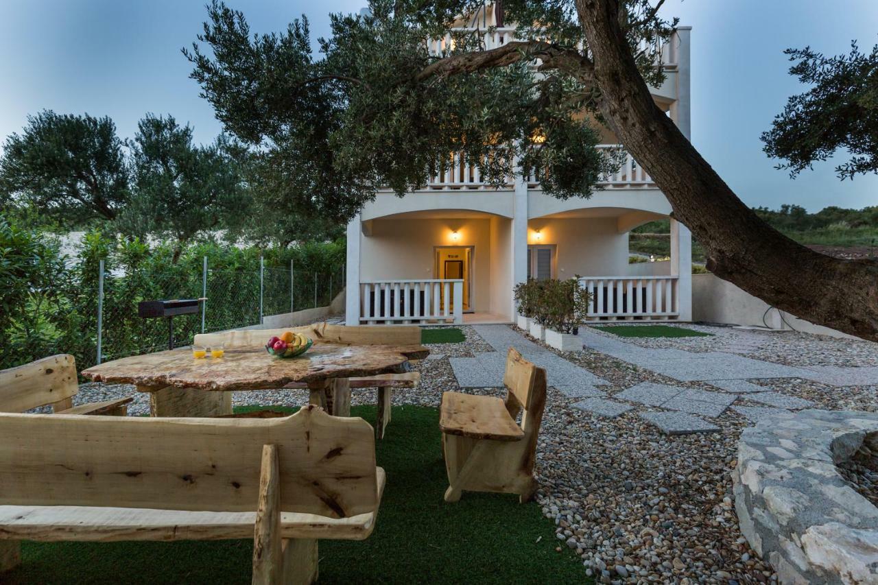 Memories Apartments Свети Петър Екстериор снимка