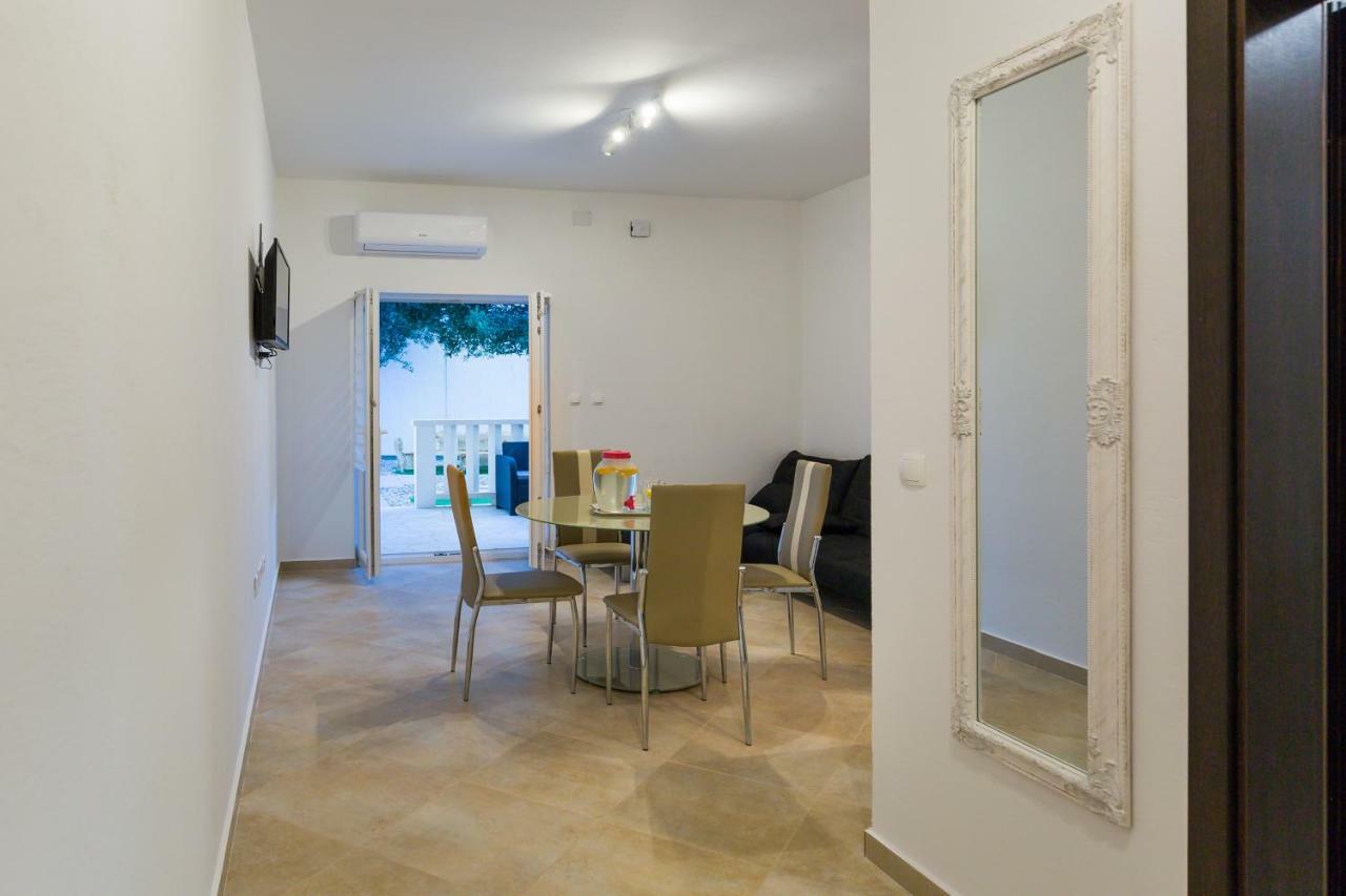 Memories Apartments Свети Петър Екстериор снимка
